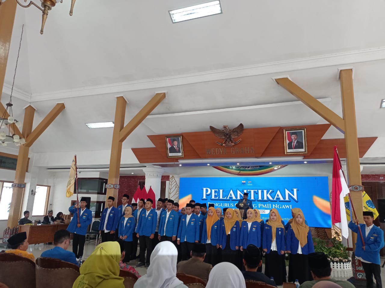 Prosesi pelantikan Pengurus Cabang PMII Kabupaten Ngawi di Pendopo Kabupaten Ngawi (foto:dok)