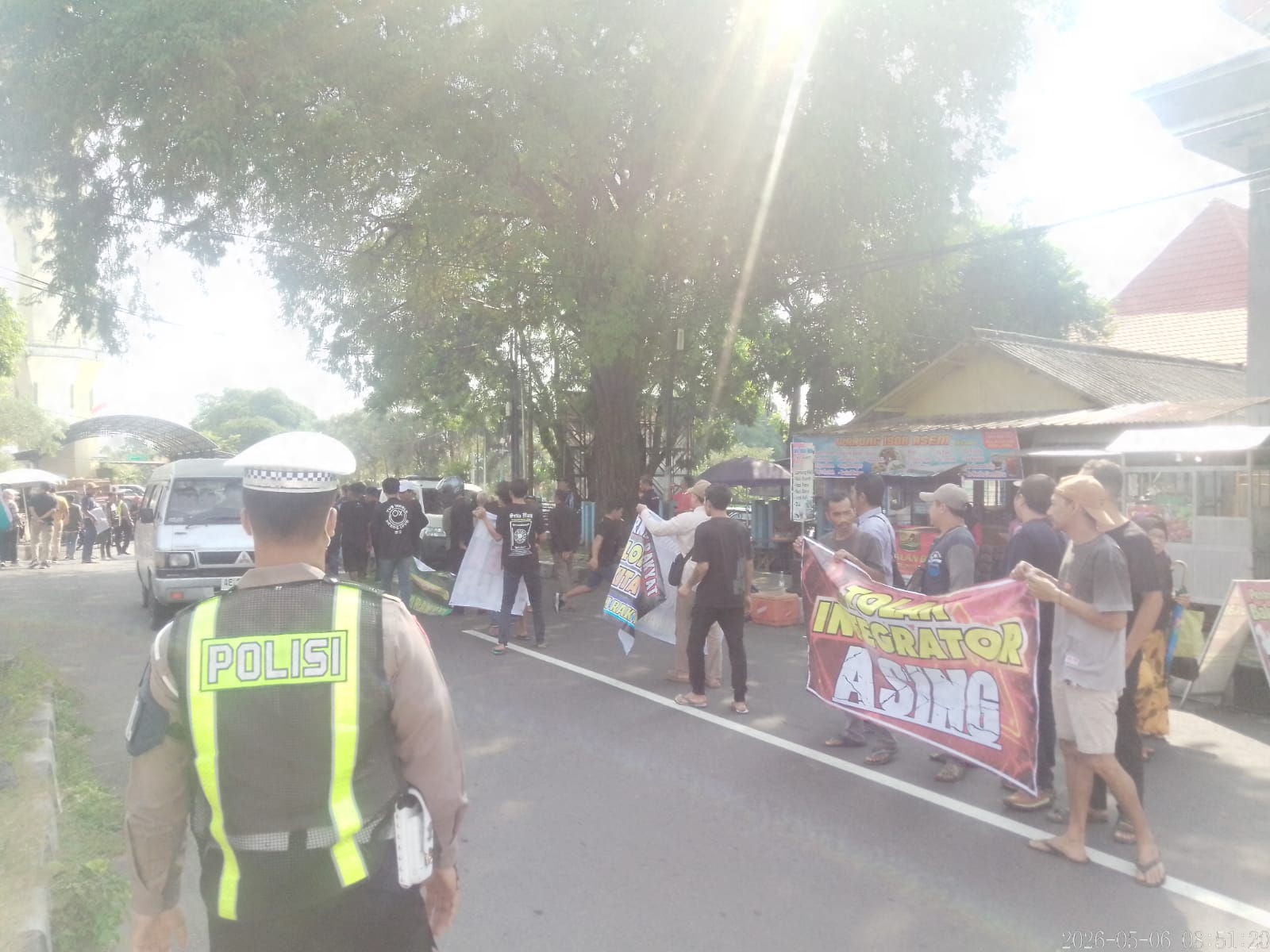 Aksi Protes Peternak ayam petelur Kabupaten Magetan (foto:dok)