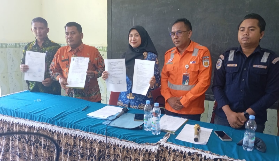 KETEGANGAN PECAH DI PERLINTASAN KA DUSUN GOMBEL, INI HASIL MEDIASI YA